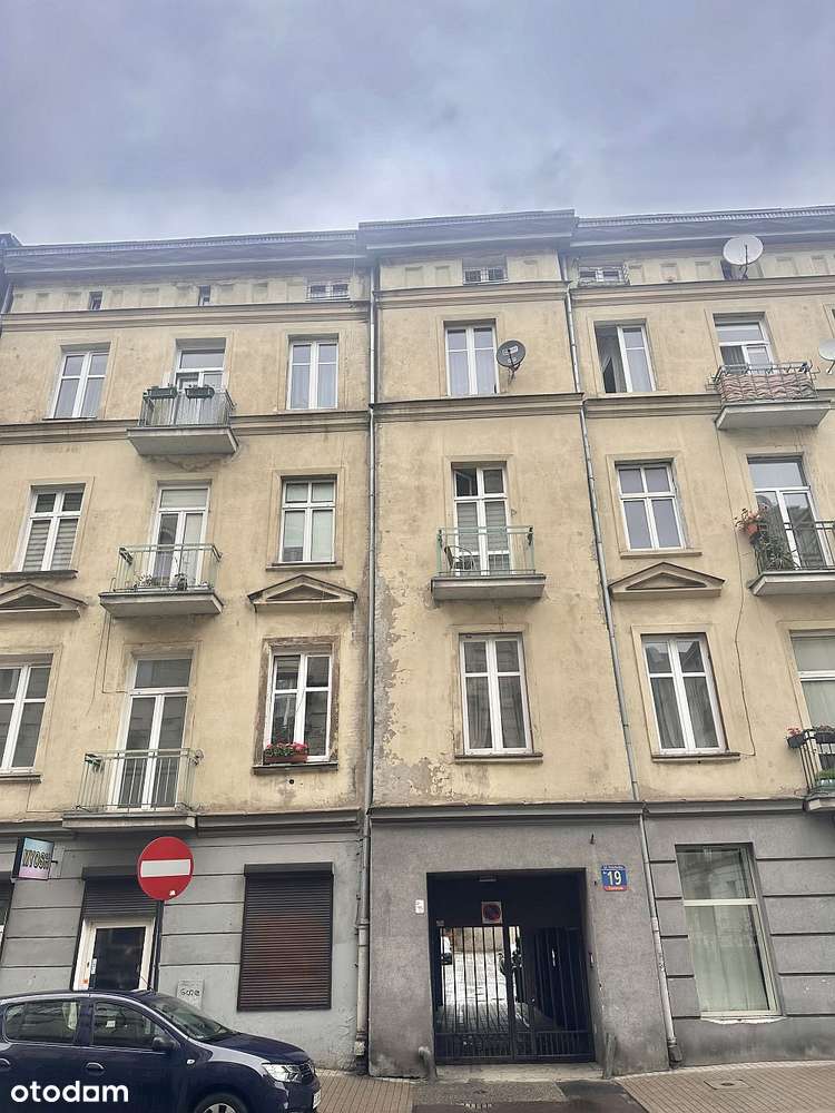 Nietuzinkowe mieszkanie na strychu - ul. Próchnika-13