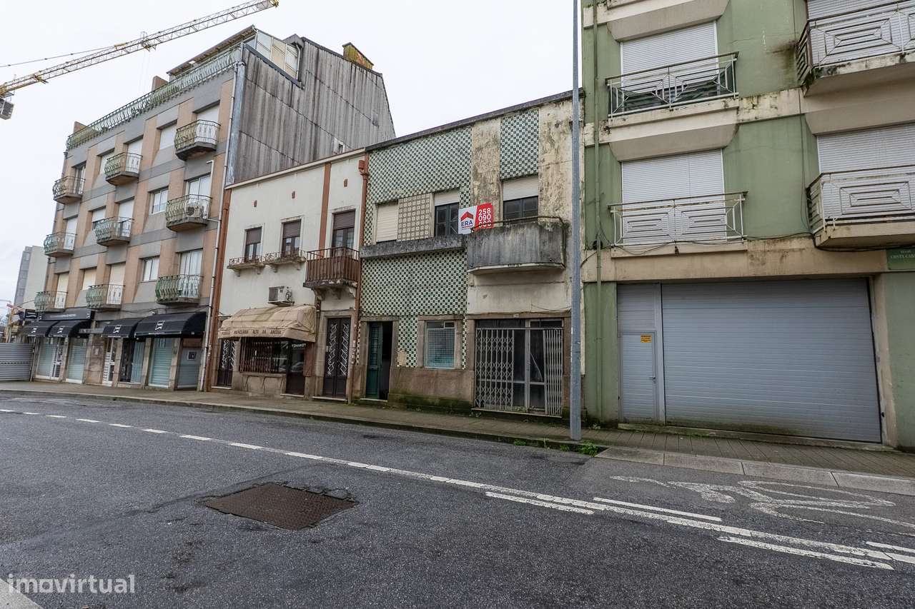 Prédio, Porto - Grande imagem: 2/31