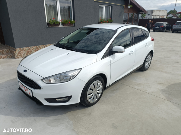 Ford Focus Turnier 1.5 TDCi ECOnetic 88g Start-Stopp-Sy Business - 23