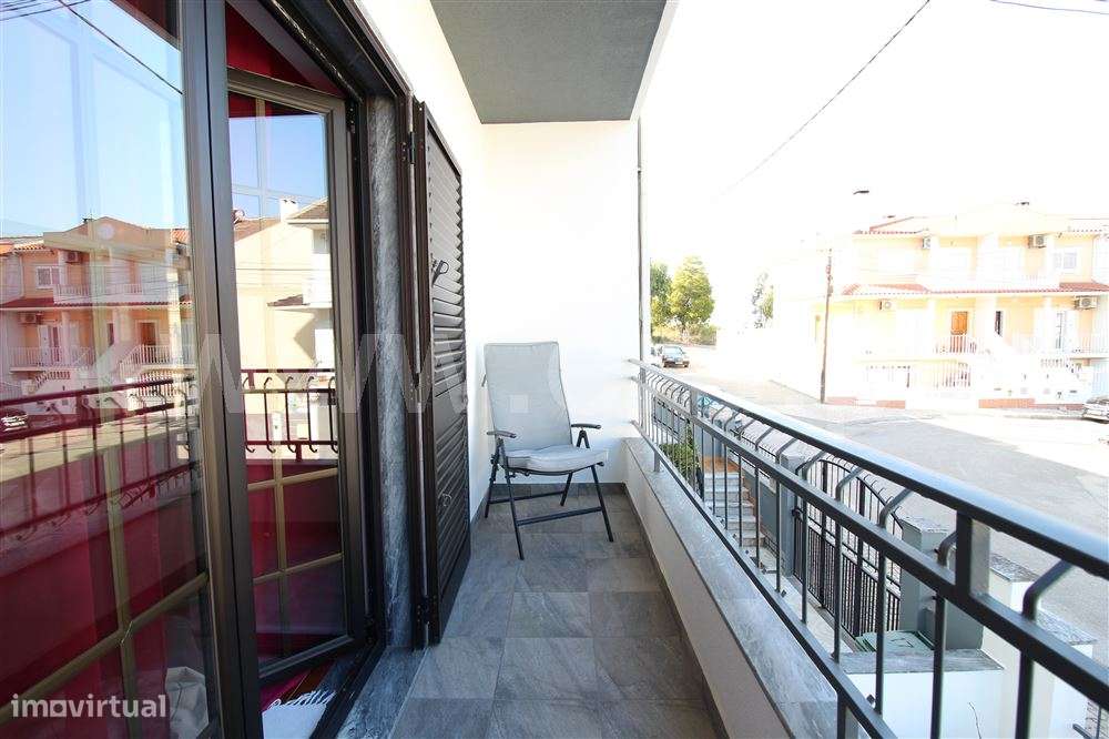 Moradia Geminada T3, Venda-11