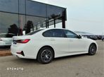 BMW Seria 3 318d Advantage - 10