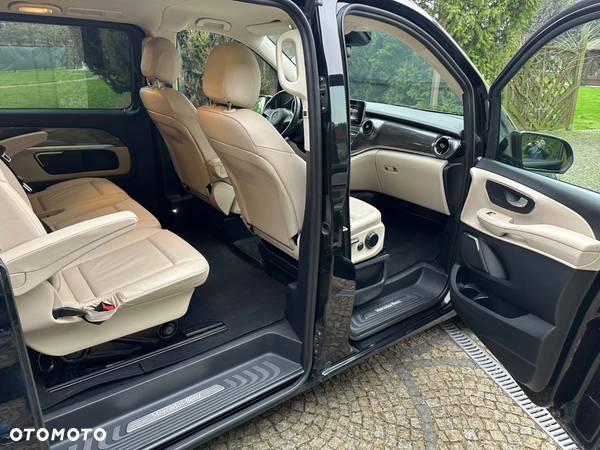 Mercedes-Benz Klasa V 250 d extralang 9G-TRONIC Avantgarde - 12