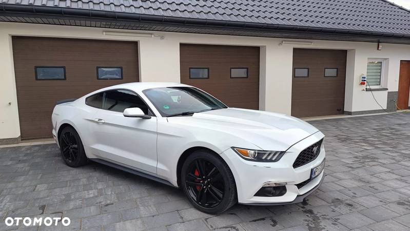 Ford Mustang 2.3 EcoBoost - 6