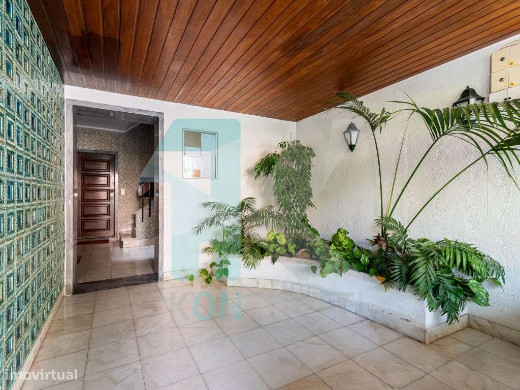 Apartamento T1 c/varanda junto à Praia de Santo Amaro de Oeiras-18