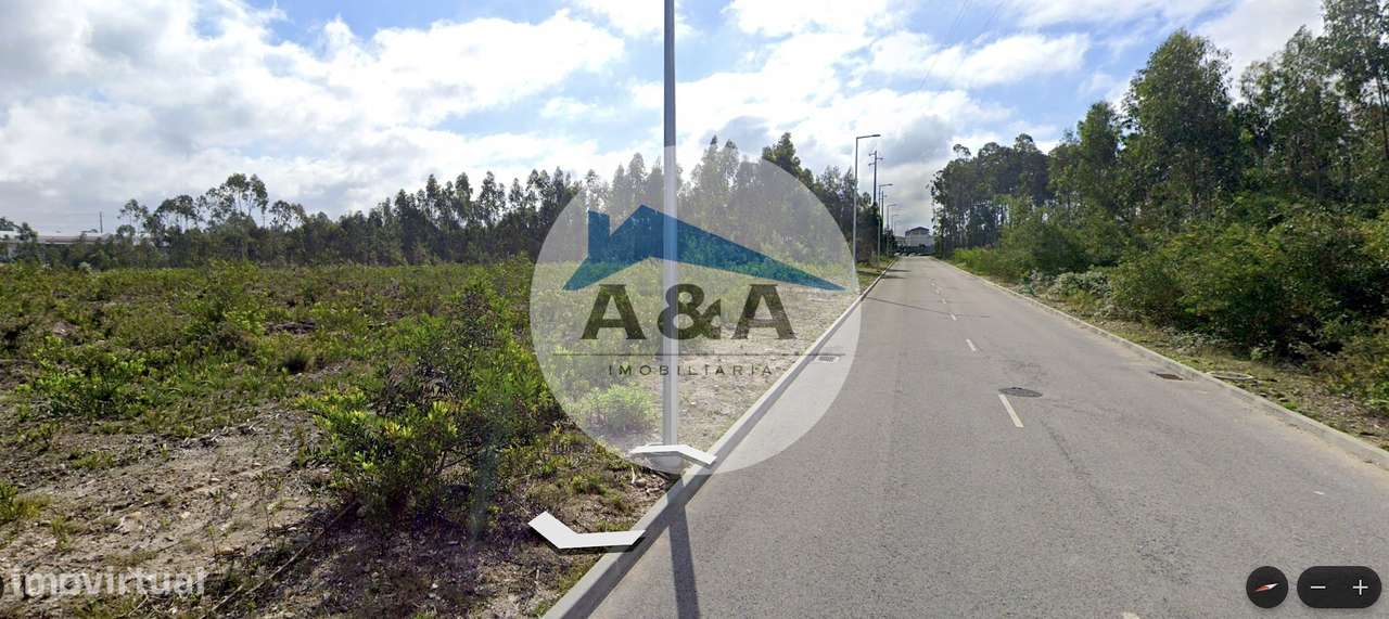 Oportunidade Única: Lote Industrial de Quase 3 Hectares em Zona em...-1