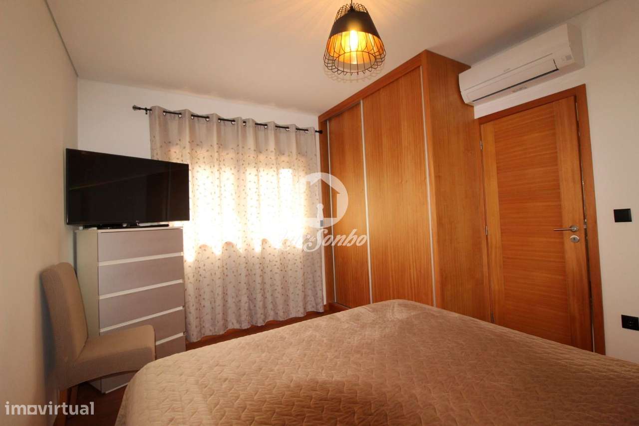 Moradia individual com piscina Fafe-12