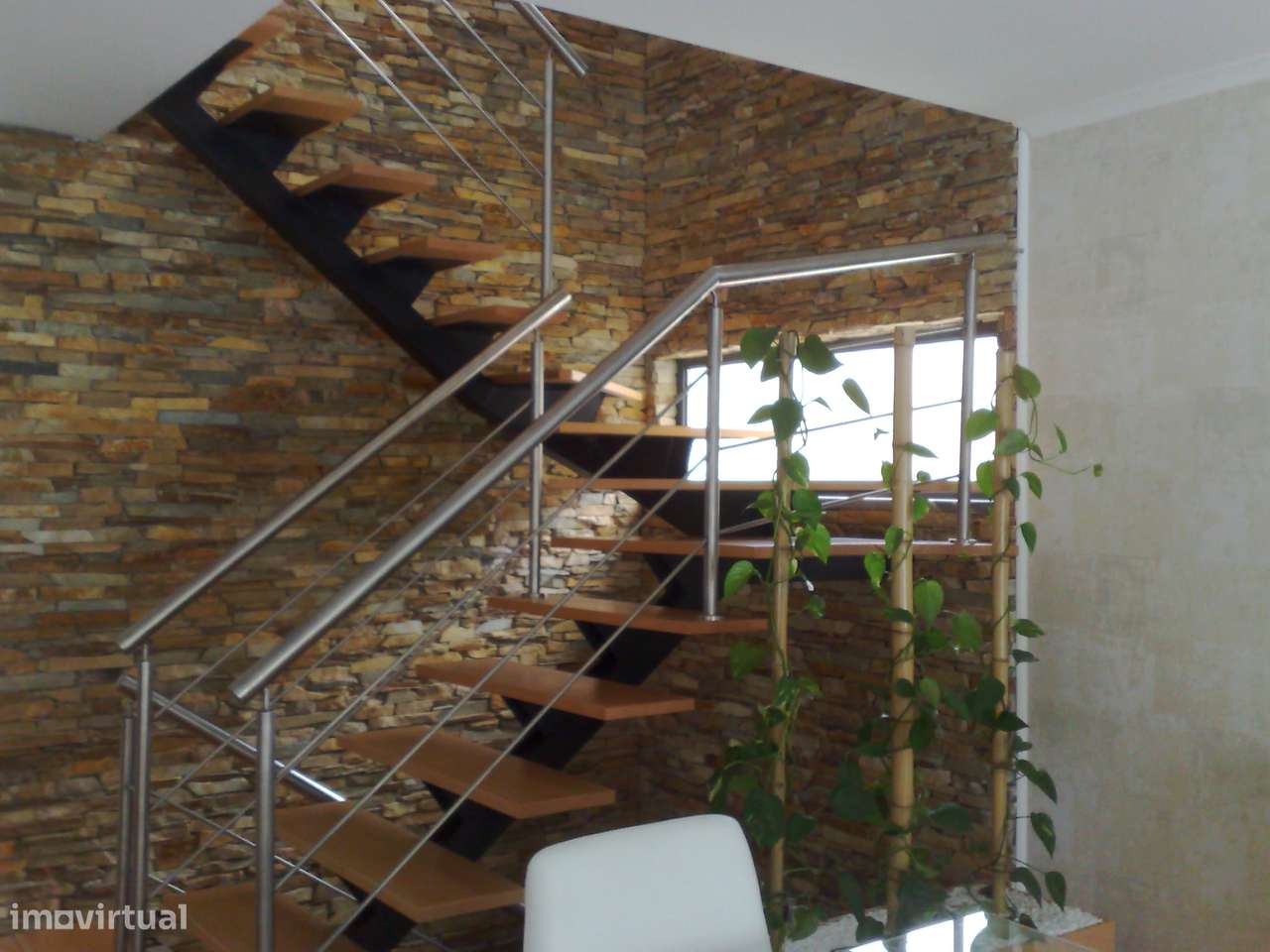 Oportunidade moradia T4,quarto no rés-do-chão - Grande imagem: 4/7