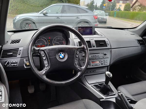 BMW X3 3.0d - 9