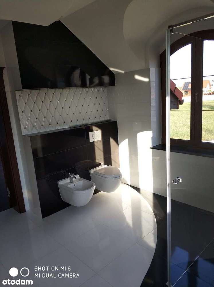 Wilkszyn,gm.Miękinia, ekskluzywna rezydencja z pięknym ogrodem-8