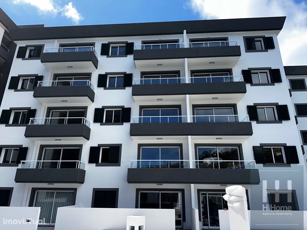 Apartamento T2 no Caniço no Edifício Girassol II