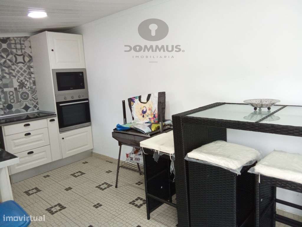 Moradia V3 / Quinta com Piscina-33