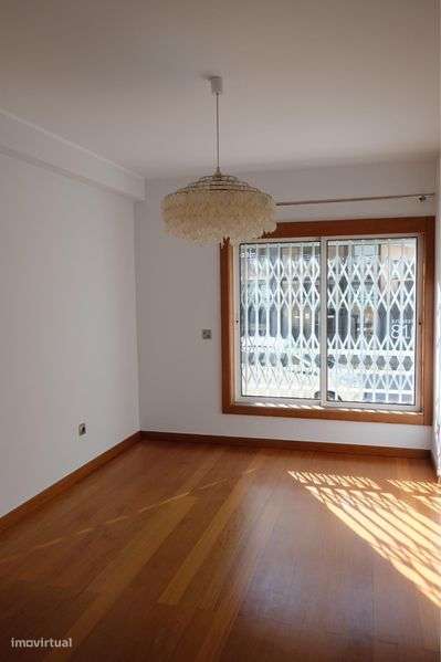 Arrendamento apartamento T2 - Matosinhos Sul - Grande imagem: 4/12