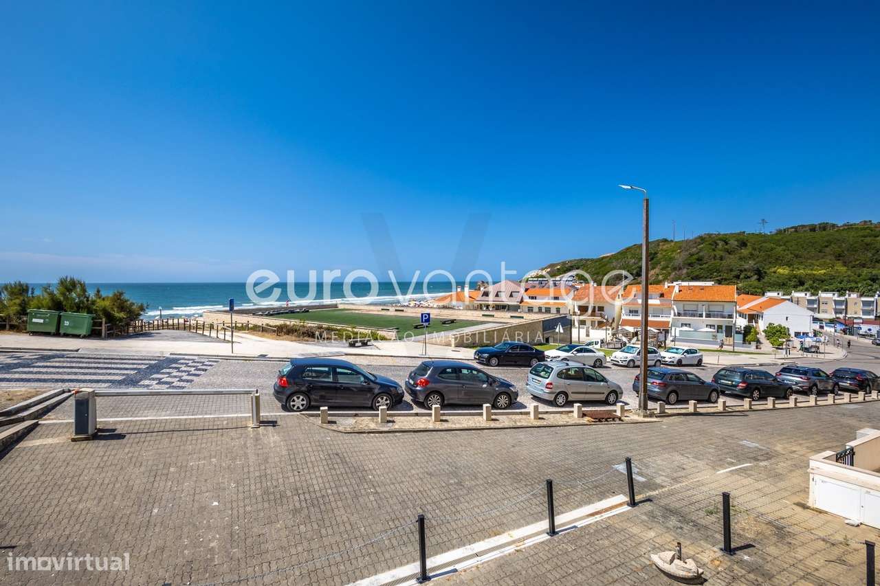 Apartamento T3 Renovado com Vista Mar em Condomínio Privado  – Prai... - Grande imagem: 2/41
