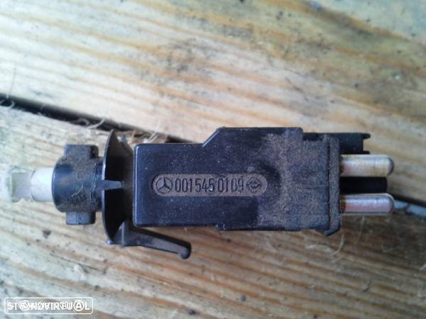 Sensor travão de Mercedes Classe C 180 W 202 de 1997 - 3