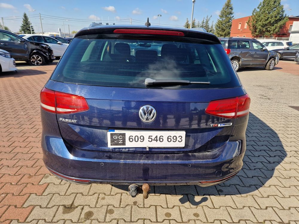 Volkswagen Passat B8 1.6 TDI (BlueMotion Technology) Comfortline 2015