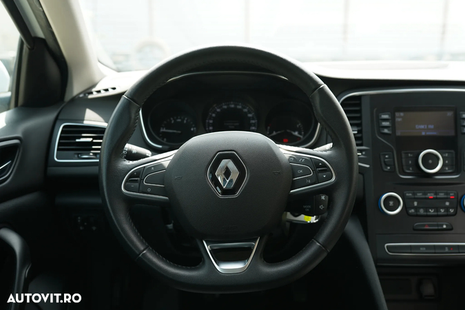 Renault Megane - 13