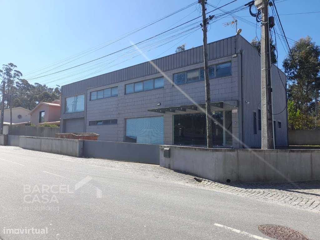 Pavilhão Industrial em Abade Neiva - Barcelos - Grande imagem: 2/18