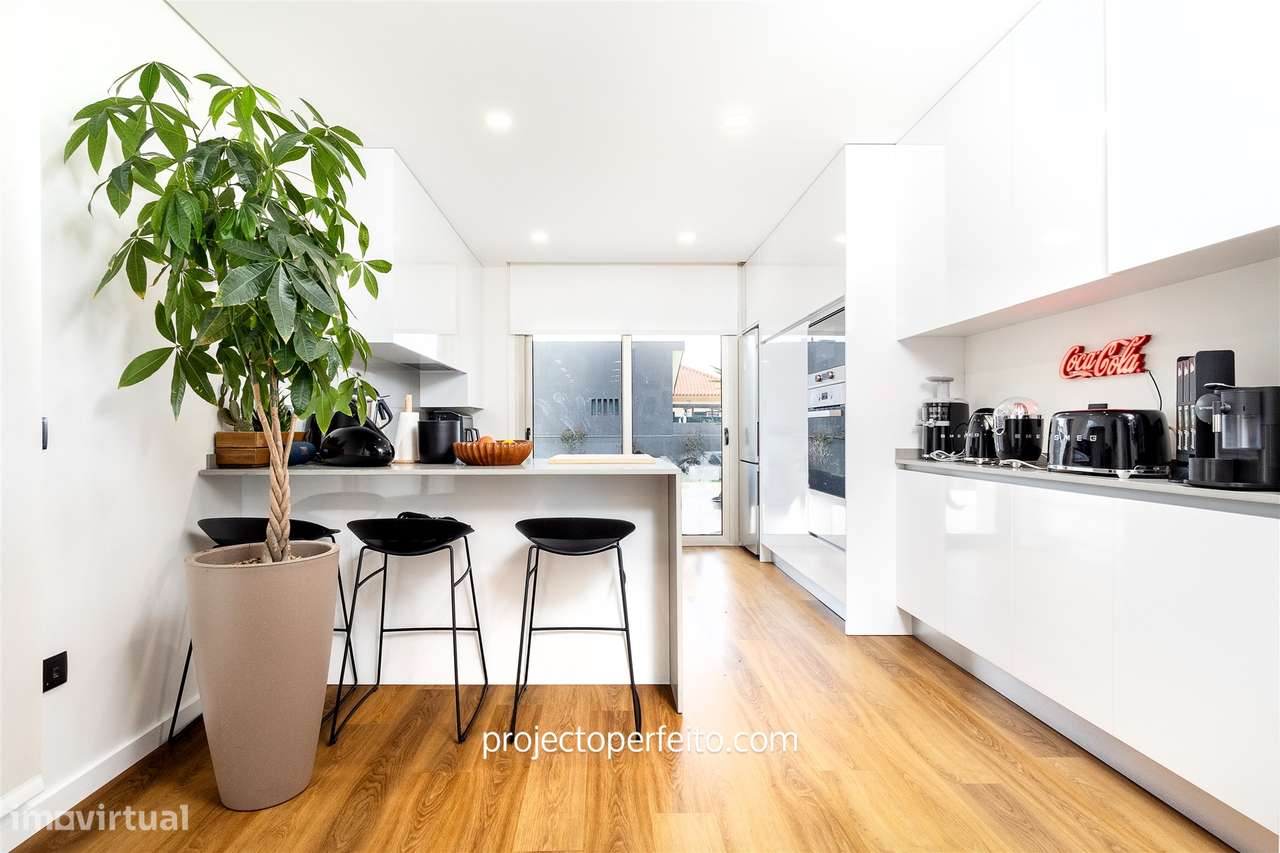 Moradia Geminada T4 Venda em Esmoriz,Ovar - Grande imagem: 4/29