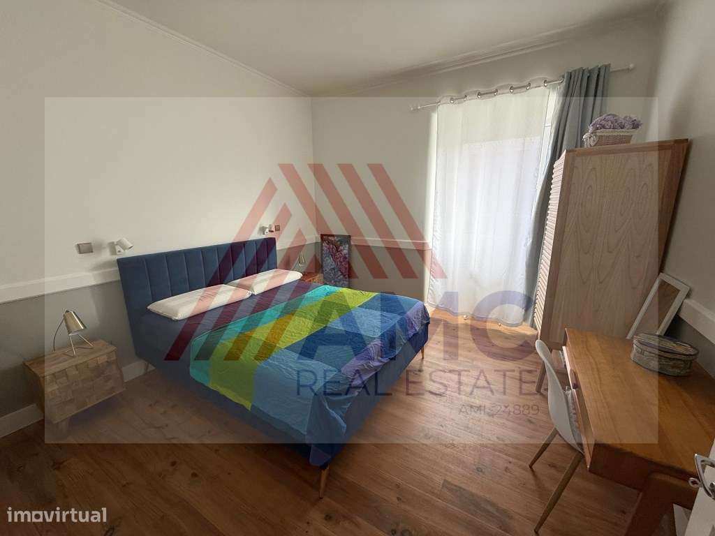 MORADIA T6 NO CENTRO DA VILA DA MADALENA-28