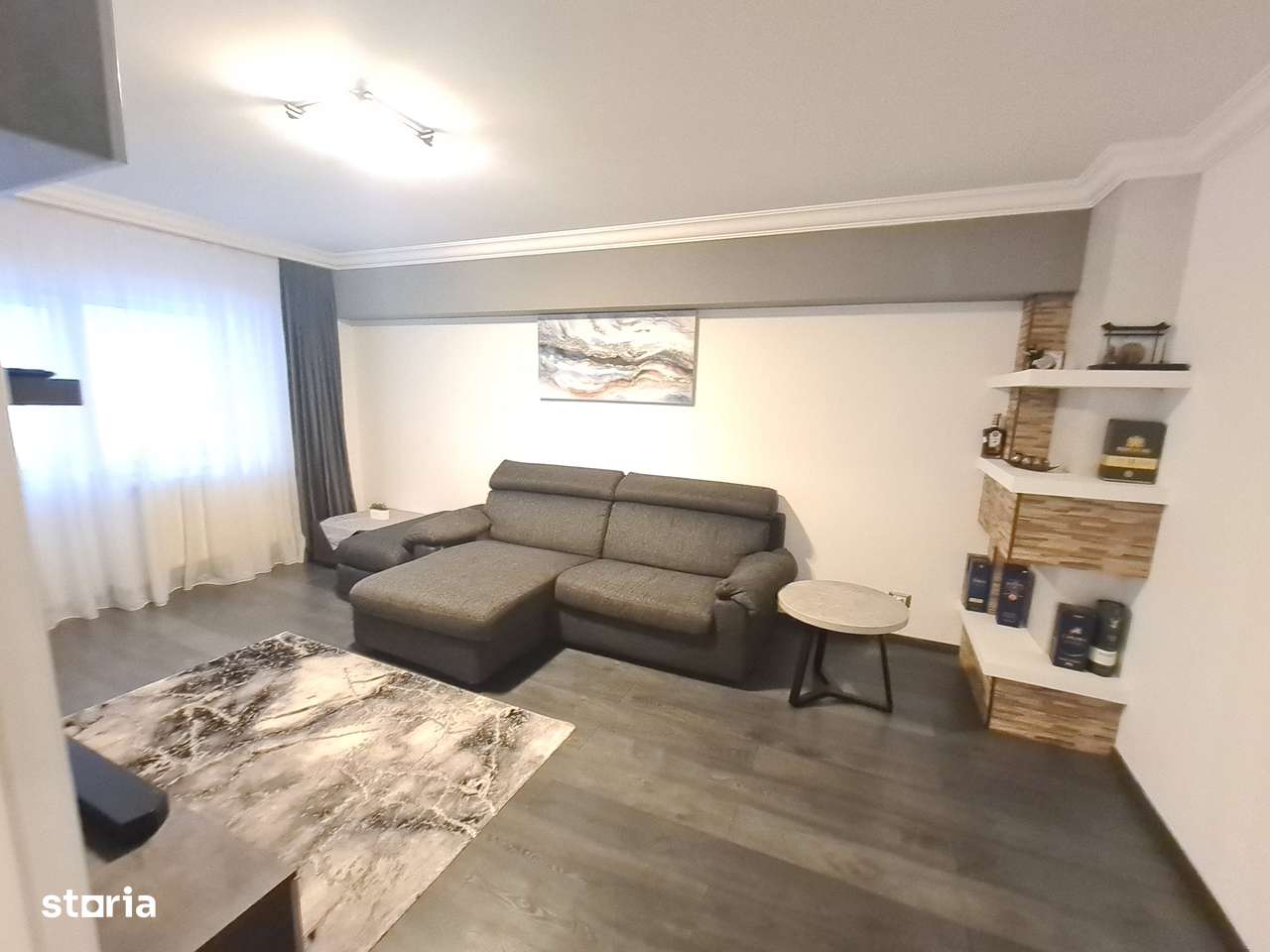 Apartament 3 camere, et.1, 101 mp, Arena Mall - Bacau-1