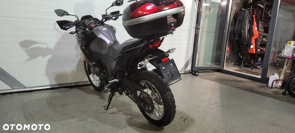 Kawasaki Versys-X 300 - 24