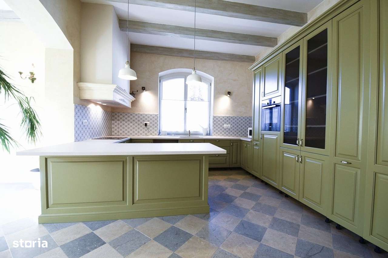 Vila exclusivista cu 7 camere si teren de 2040 mp ,  Padurea Dumbrava - Imagine principală: 4/20