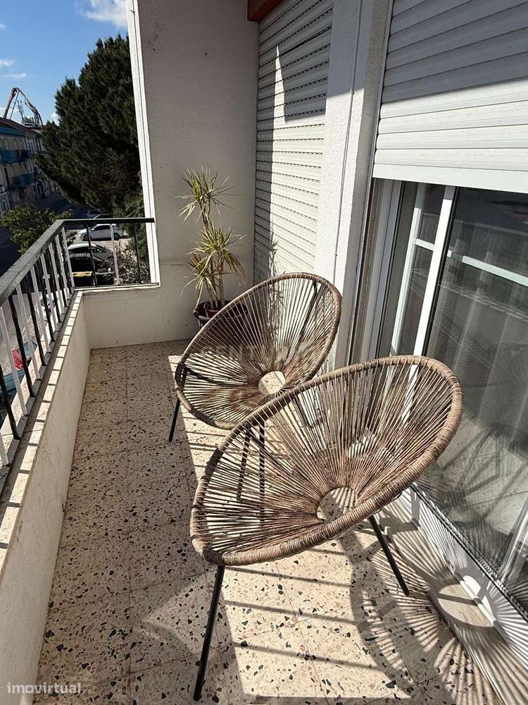 Apartamento Renovado em Alhos Vedros, Moita - 3 Quartos-9