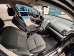 Toyota Corolla Verso 1.6 Premium - 23