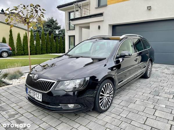 Skoda Superb 2.0 TDI L&K - 1