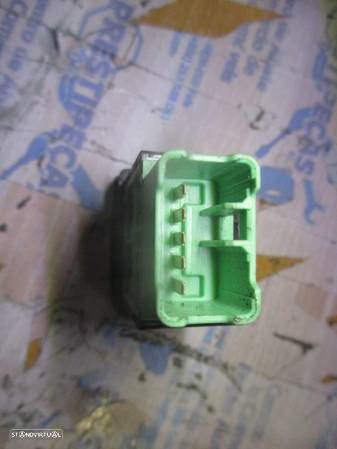 Interruptor R23422 SUZUKI SWIFT 2007 Luzes De Nevoeiro - 3