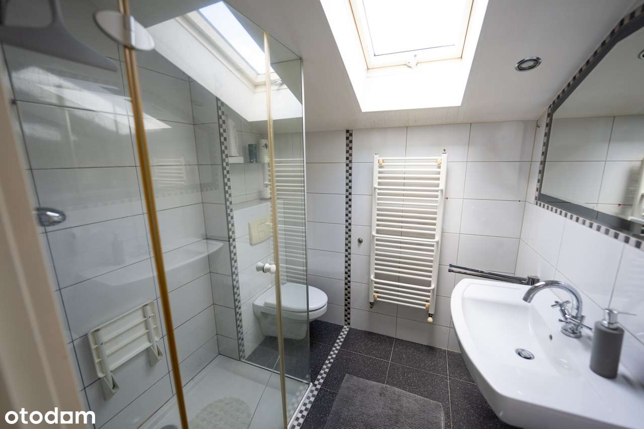 Dom 240 m² 2 niezależne wejścia idealny dla 2 rodzin lub pod inwestycj-14