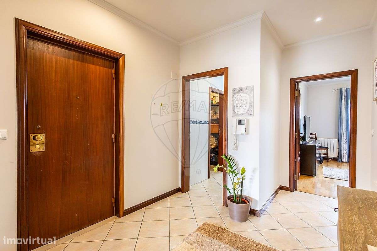 Apartamento T2 para venda - Grande imagem: 3/46