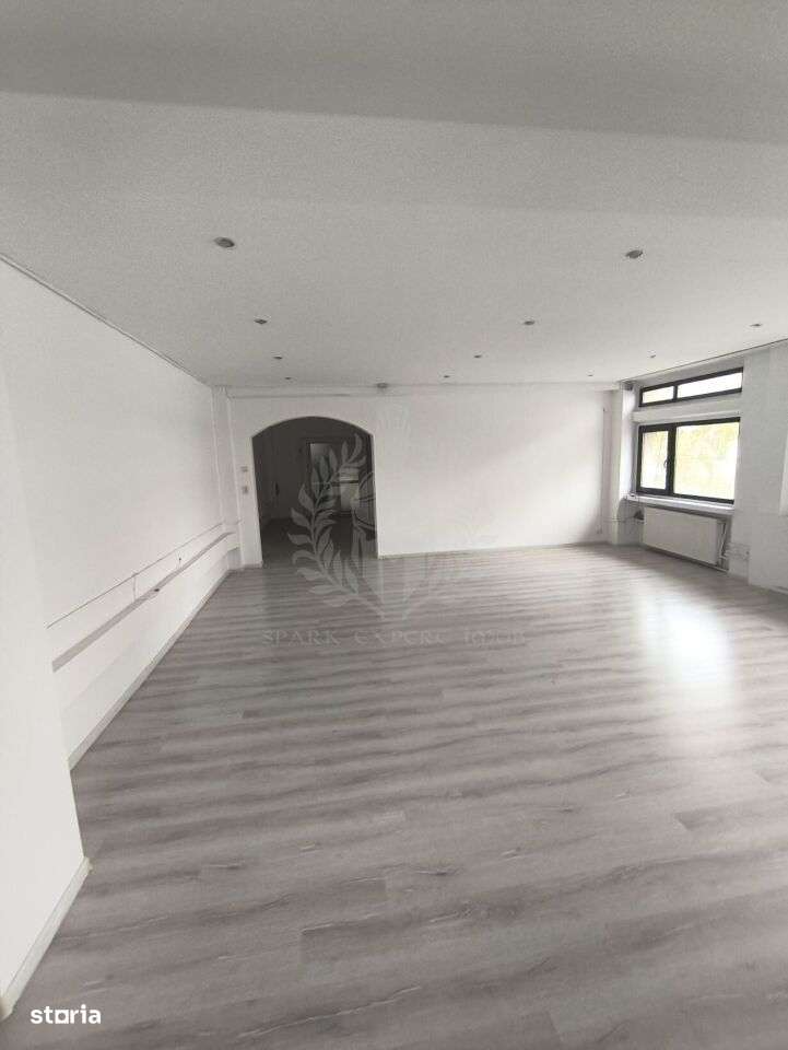 SPATIU BIROURI\\ULTRACENTRAL - Imagine principală: 5/5