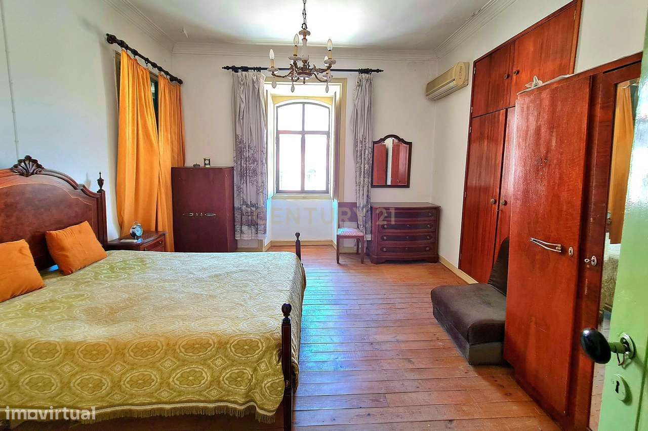 Moradia T6 no coração de Lagoa, Portimão - Grande imagem: 4/51