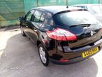 Dezmembrez Renault Megane 3 1.6 Benzina 81KW - 3