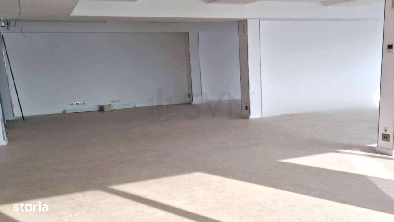 Spatiu de birouri de inchiriat - Imagine principală: 4/9