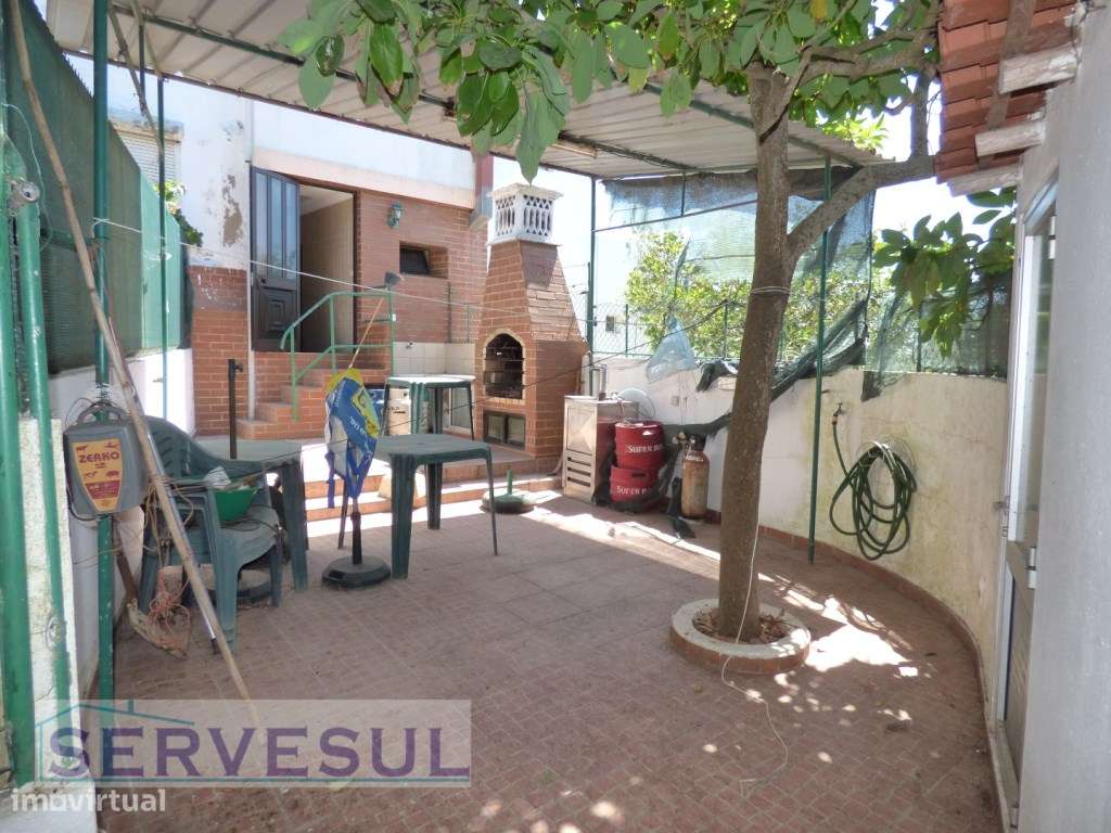 Acolhedora Casa geminada de 3 quartos, localizada na zona histórica... - Grande imagem: 3/36