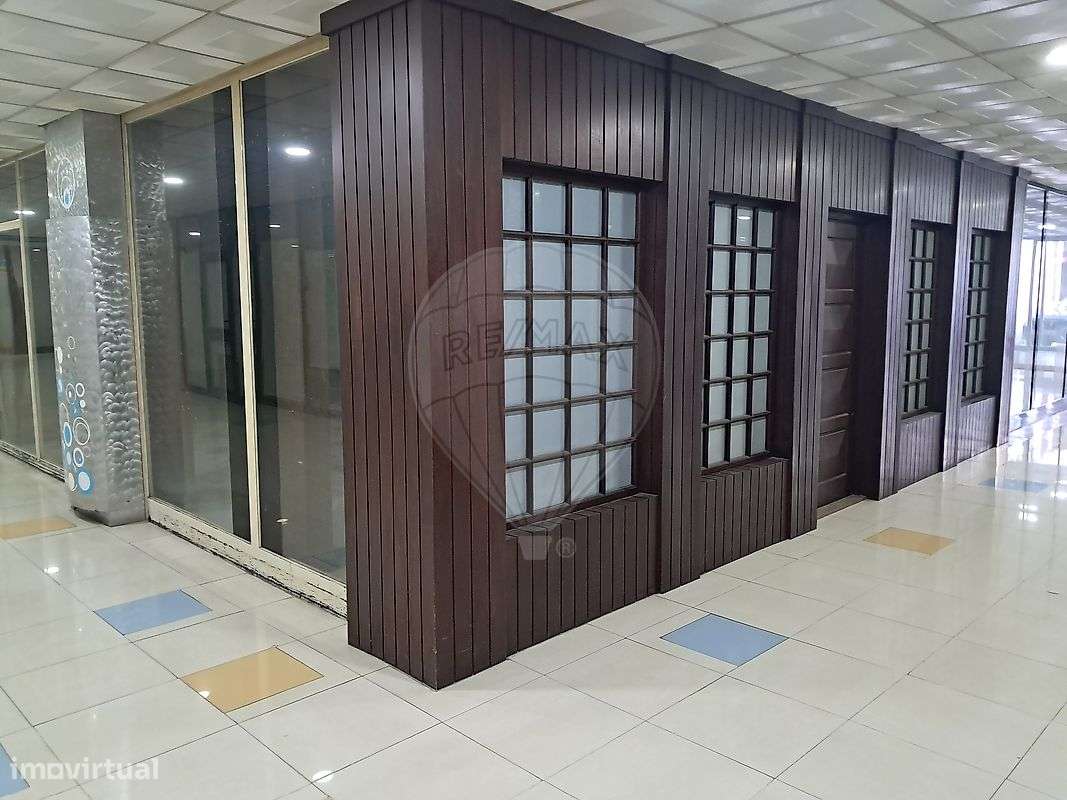 Loja  para arrendamento - Grande imagem: 3/4