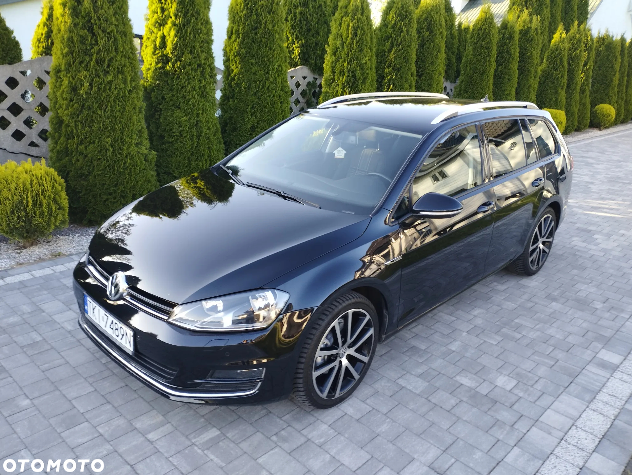 Volkswagen Golf 1.6 TDI BlueMotion Technology Lounge - 12