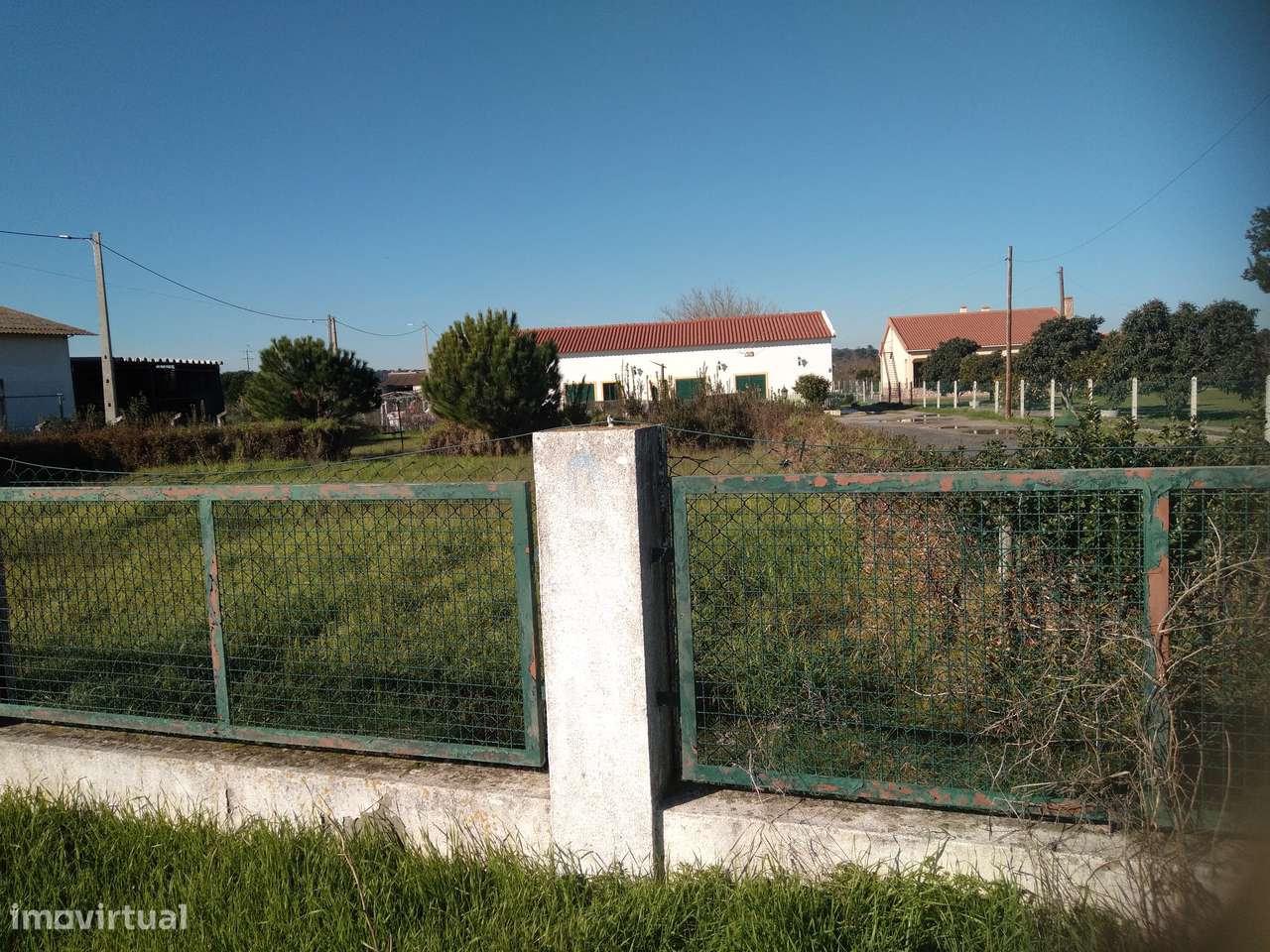 Moradia C/ 1500m2  terreno na frente para comercio em Brejos da Moita - Grande imagem: 5/6