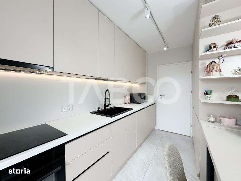 Vanzare apartament decomandat ultrafinisat + parcare cartierul Sopor - Imagine principală: 4/12