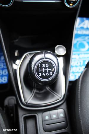 Ford Fiesta 1.0 EcoBoost S&S TITANIUM - 26