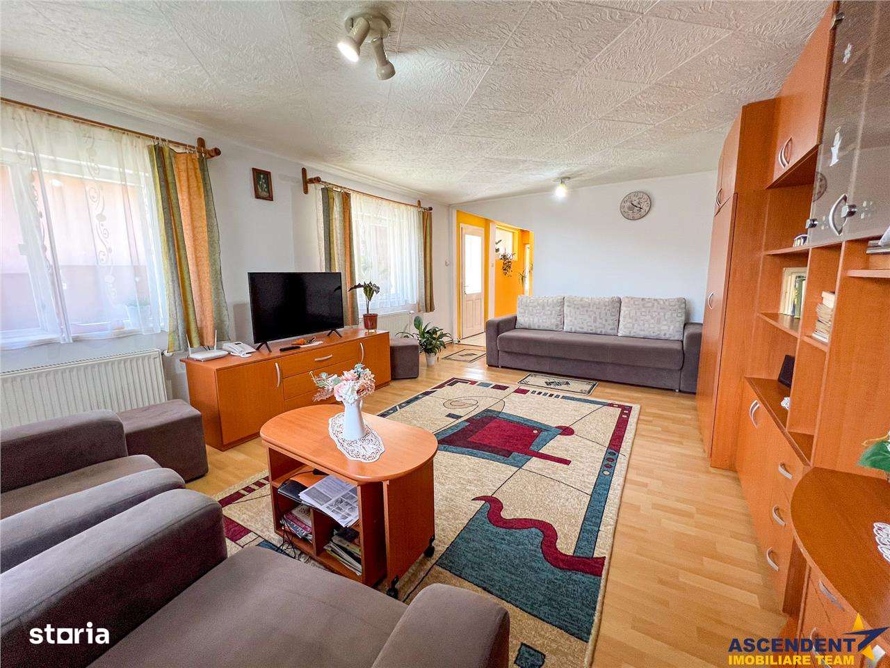 Casa armonios compartimentata, 834 mp teren, Ilieni, Covasna: FILM! - Imagine principală: 3/20