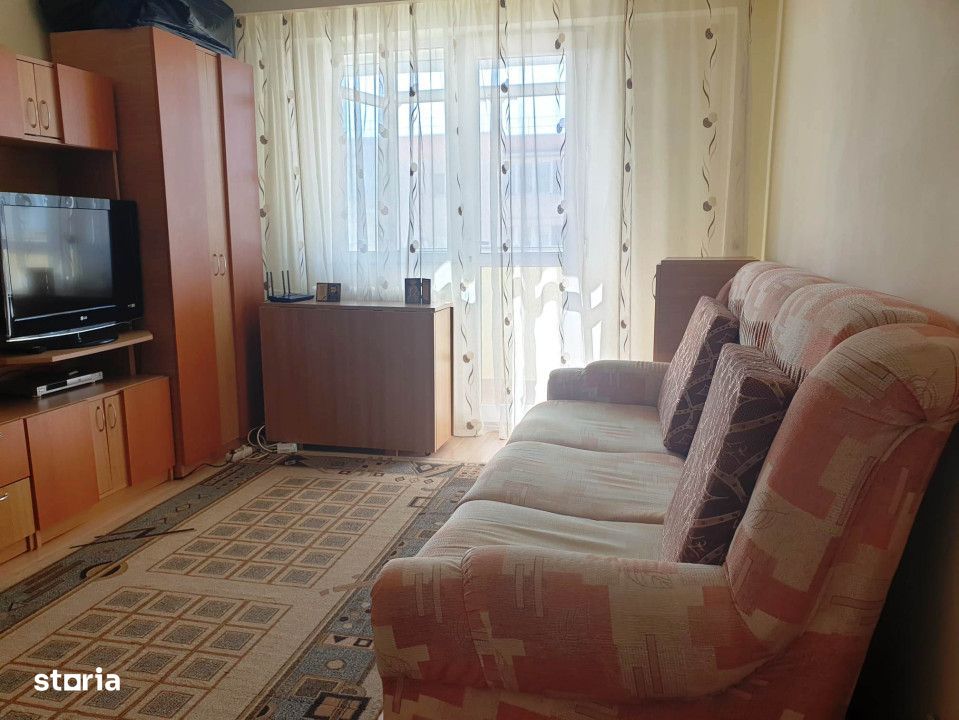 Apartament 2 camere decomandat - zona Teiul Doamnei