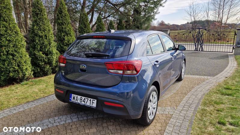 Kia Rio 1.2 M - 4