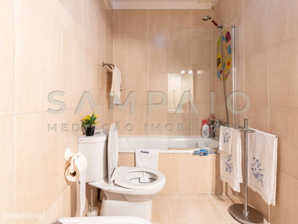 Apartamento T2 S. Cosme/Av. da Conduta!-23