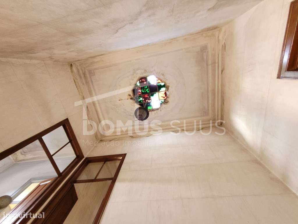 Conjunto de moradias senhoriais para venda conjunta - Grande imagem: 3/33