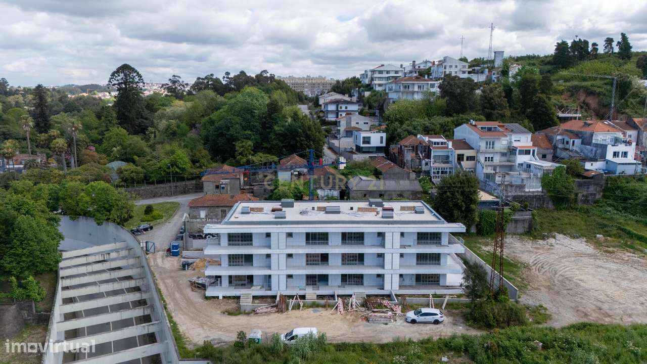 T2 Único com Terraço de 277m² | Valbom, Gondomar-39