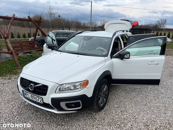 Volvo XC 70 D5 AWD Summum - 16