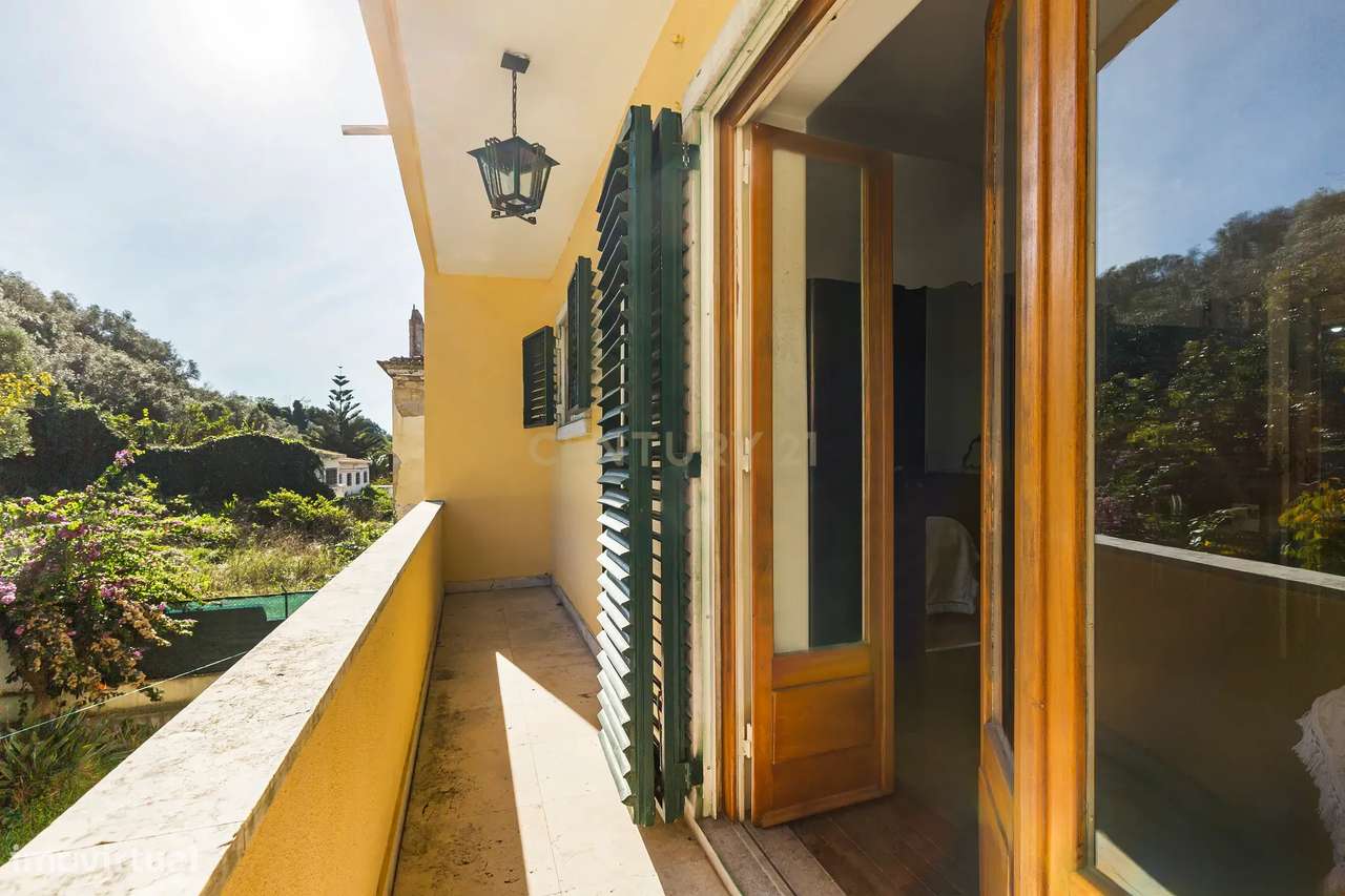 Charmosa Moradia em Alvalade para venda-5